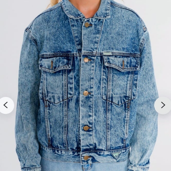 Guess Vintage Acid Wash Denim Jacket - Picture 2 of 13